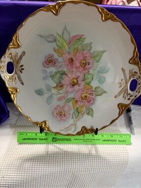 Hand-Painted Floral Porcelain Serving plate with Gold Trim - Pink